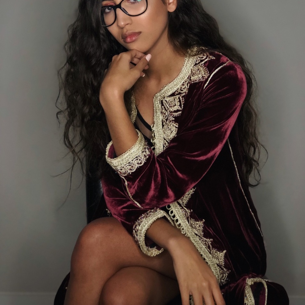 Morocco long cardigan style.